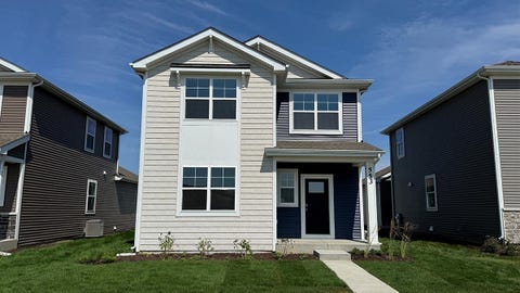 Photo of 553 Trysil Aly N, Stoughton, WI 53589 (MLS # 2029099)