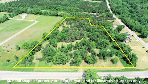 Photo of 12 Acres State Rd 13, Wisconsin Dells, WI 53965 (MLS # 2024896)