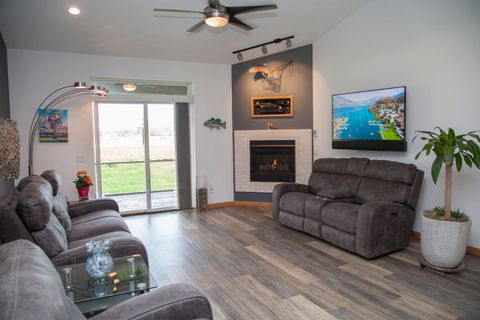 66 Berdella Court, Cross Plains, WI 53528 - #: 1998870