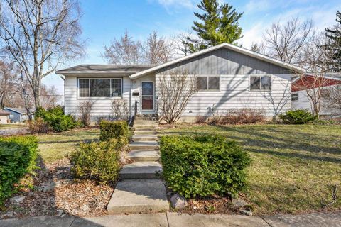 Photo of 4702 Retana Drive, Madison, WI 53714 (MLS # 2019502)