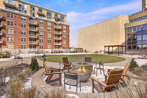 Photo of 333 W Mifflin Street 8100 #8100, Madison, WI 53703 (MLS # 2016694)