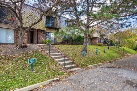 Photo of 1505 Martin Street 3 #3, Madison, WI 53713 (MLS # 2011400)