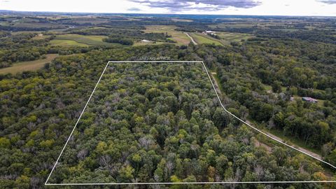 Tiny photo for 2222 County Road Y, Mineral Point, WI 53565 (MLS # 2013083)