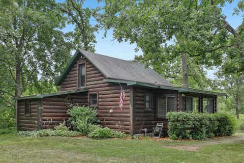 Photo of N796 7th Court, Coloma, WI 54930 (MLS # 2028972)