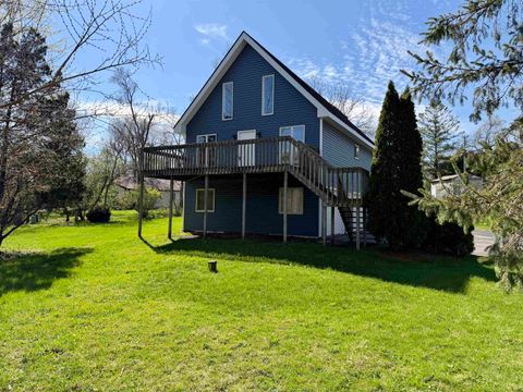 Photo of W196 Tulip Drive, Genoa City, WI 53128 (MLS # 2021250)