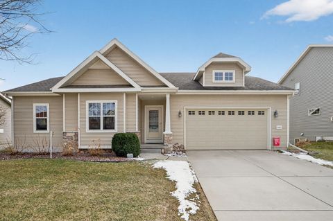 Photo of 7917 Oak View Drive, Madison, WI 53719 (MLS # 2016823)