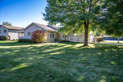 Photo of 705 Birdie Court, Sparta, WI 54656 (MLS # 2010522)