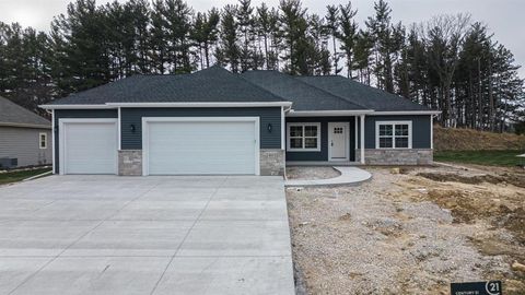 Photo of 2855 Deer Path Court, Beloit, WI 53511 (MLS # 2012321)