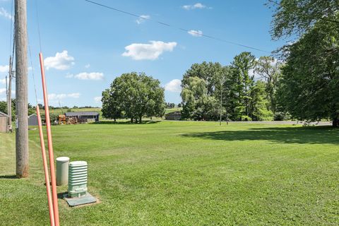 Tiny photo for Lot 2 RIDGEWAY Circle, Sun Prairie, WI 53590 (MLS # CW22503431)