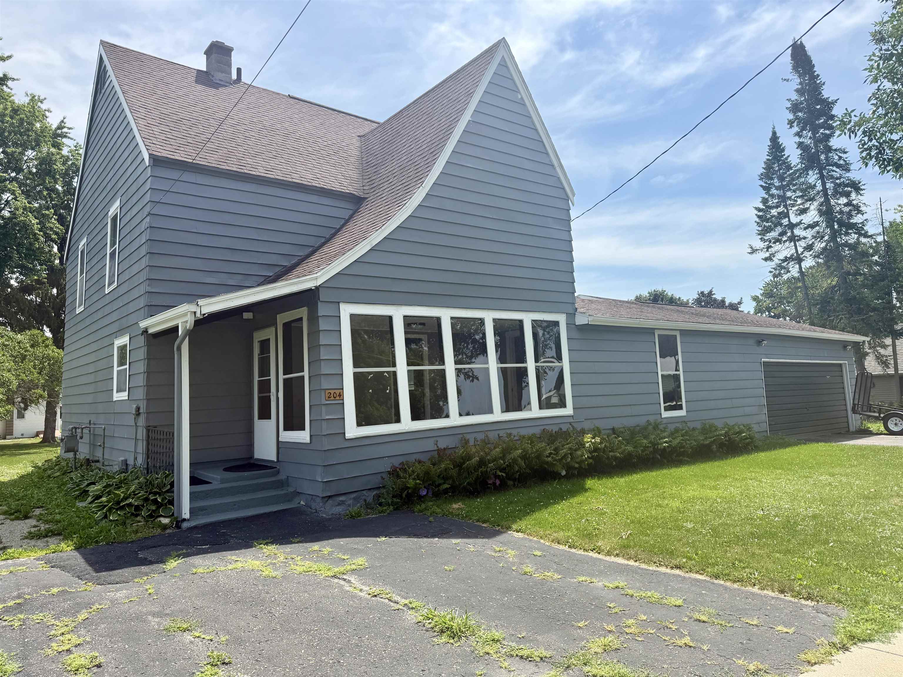 204 Academy Street