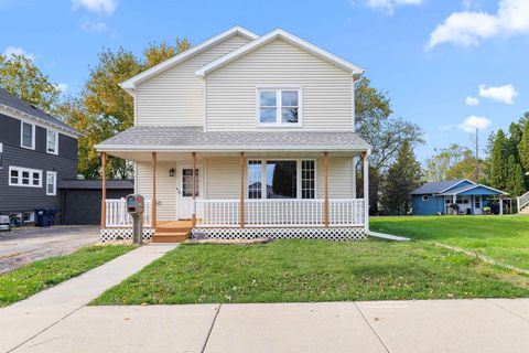 Tiny photo for 239 N Main Street, Juneau, WI 53039 (MLS # 2011414)