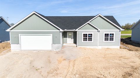 Photo of 1744 E Kyle Circle, Beloit, WI 53511 (MLS # 2019064)