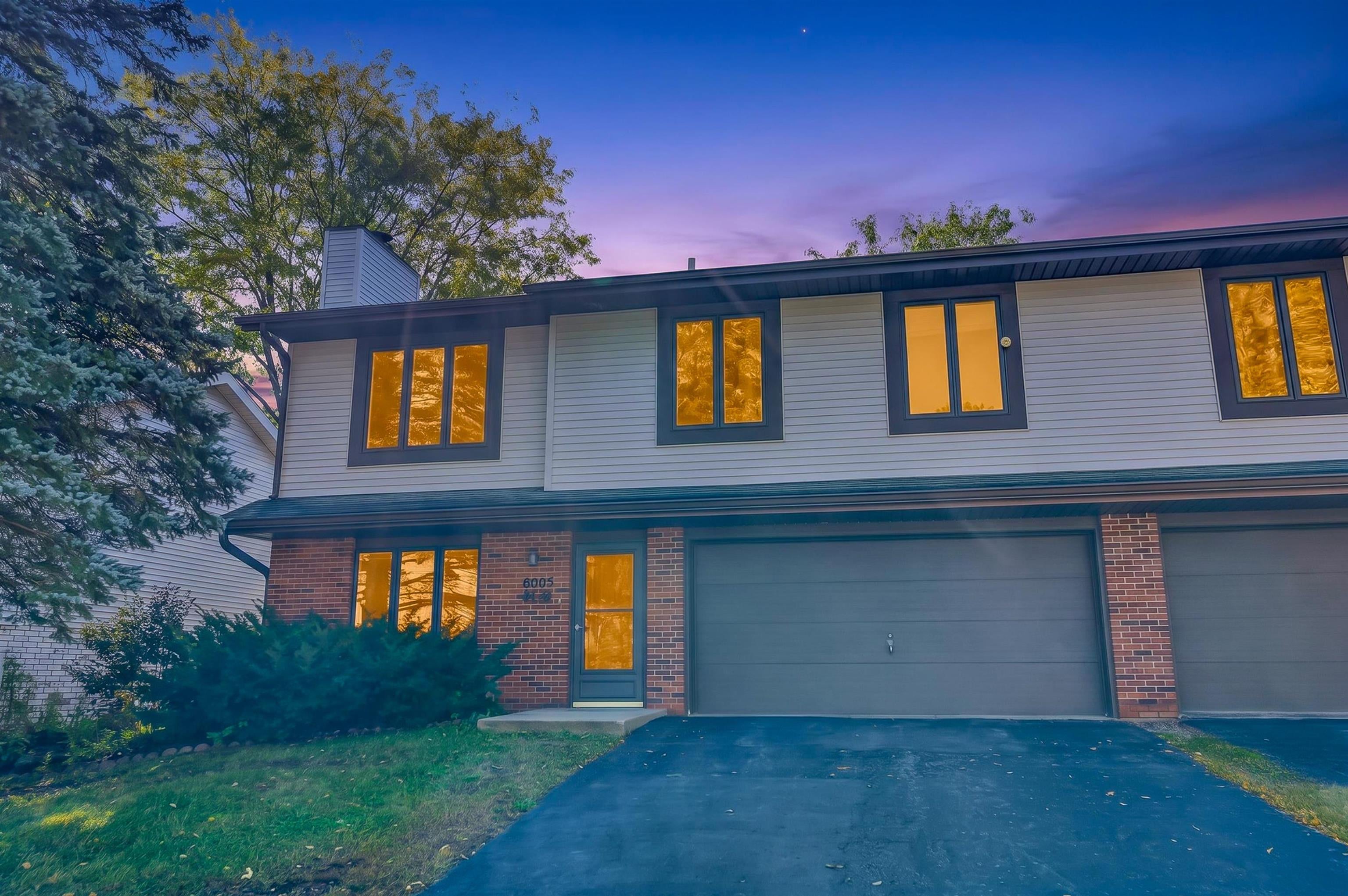 6005 Williamsburg Way