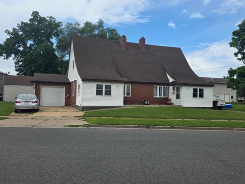 Photo of 712/714 N Glendale Avenue, Tomah, WI 54660 (MLS # 2026877)
