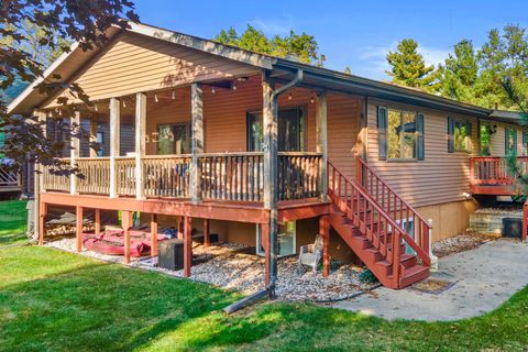 Photo of 273 Penhurst Way, Nekoosa, WI 54457 (MLS # 2010690)