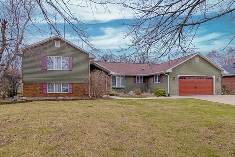335 Forest Lake Drive Milton WI 53563