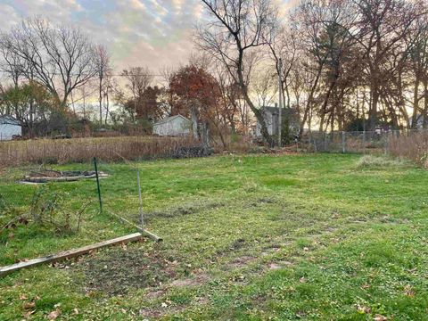 Tiny photo for 702 6th Street, Albany, WI 53502 (MLS # 2012517)