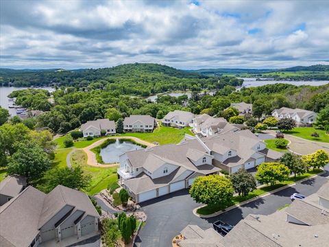 Photo of W11558 Island View Court, Lodi, WI 53555 (MLS # 2004829)