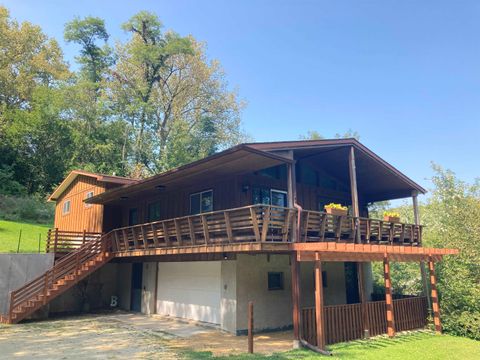 Photo of 11885 Bank Street, Trempealeau, WI 54661 (MLS # 2021504)