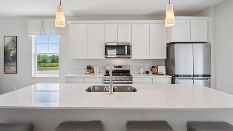 Tiny photo for 421 Trysil Aly S, Stoughton, WI 53589 (MLS # 2012892)