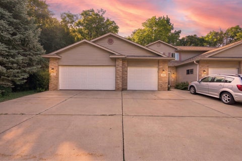 Photo of 1339 Carpenter Street, Madison, WI 53704 (MLS # 2031427)