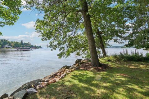 Tiny photo for N2895 County Road V, Poynette, WI 53955 (MLS # 2013058)