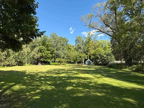 Tiny photo for N2895 County Road V, Poynette, WI 53955 (MLS # 2013058)