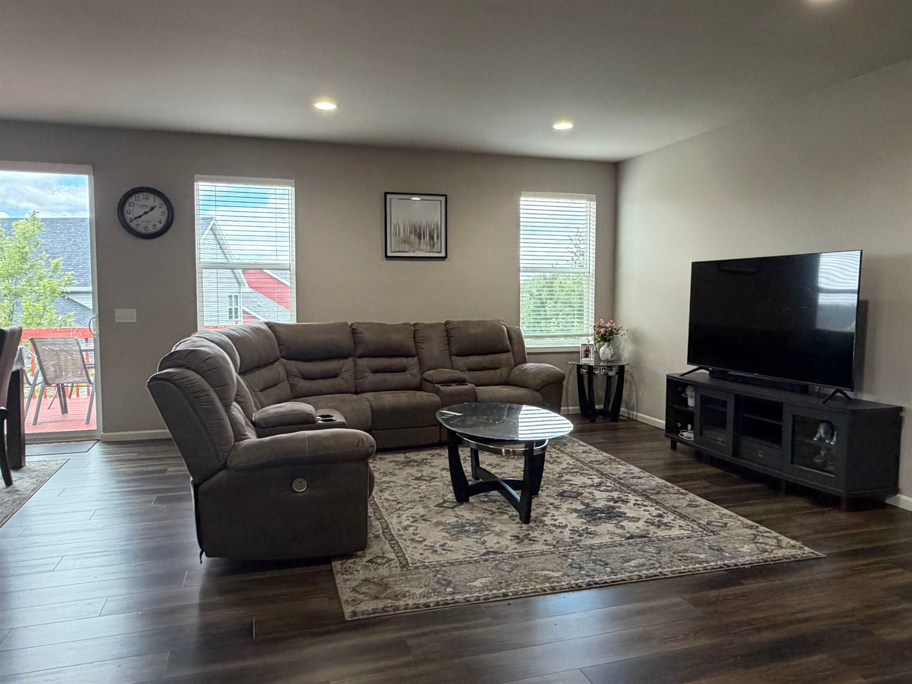 5726 Summer Shine Drive