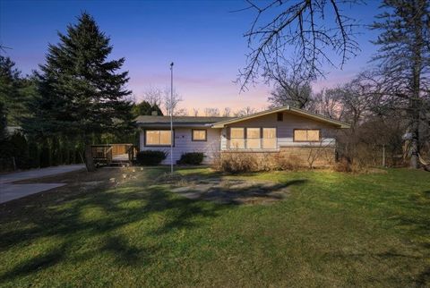 Photo of 2257 S Syene Road, Fitchburg, WI 53711 (MLS # 2016658)