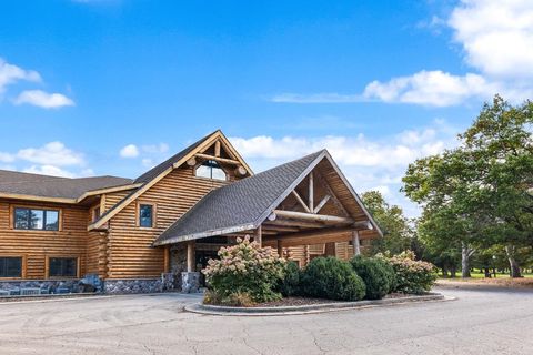 Tiny photo for 695 South Street 6 #6, Green Lake, WI 54941 (MLS # 1997779)