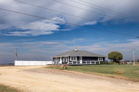 Tiny photo for 674 County Road O Road, Mineral Point, WI 53565 (MLS # 2012776)