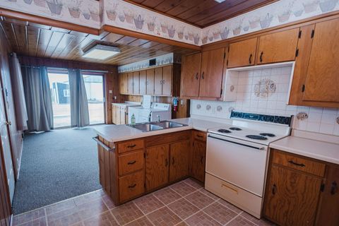 Tiny photo for 674 County Road O Road, Mineral Point, WI 53565 (MLS # 2012776)