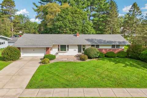 Photo of 522 Franklin Street, Reedsburg, WI 53959 (MLS # 2032420)