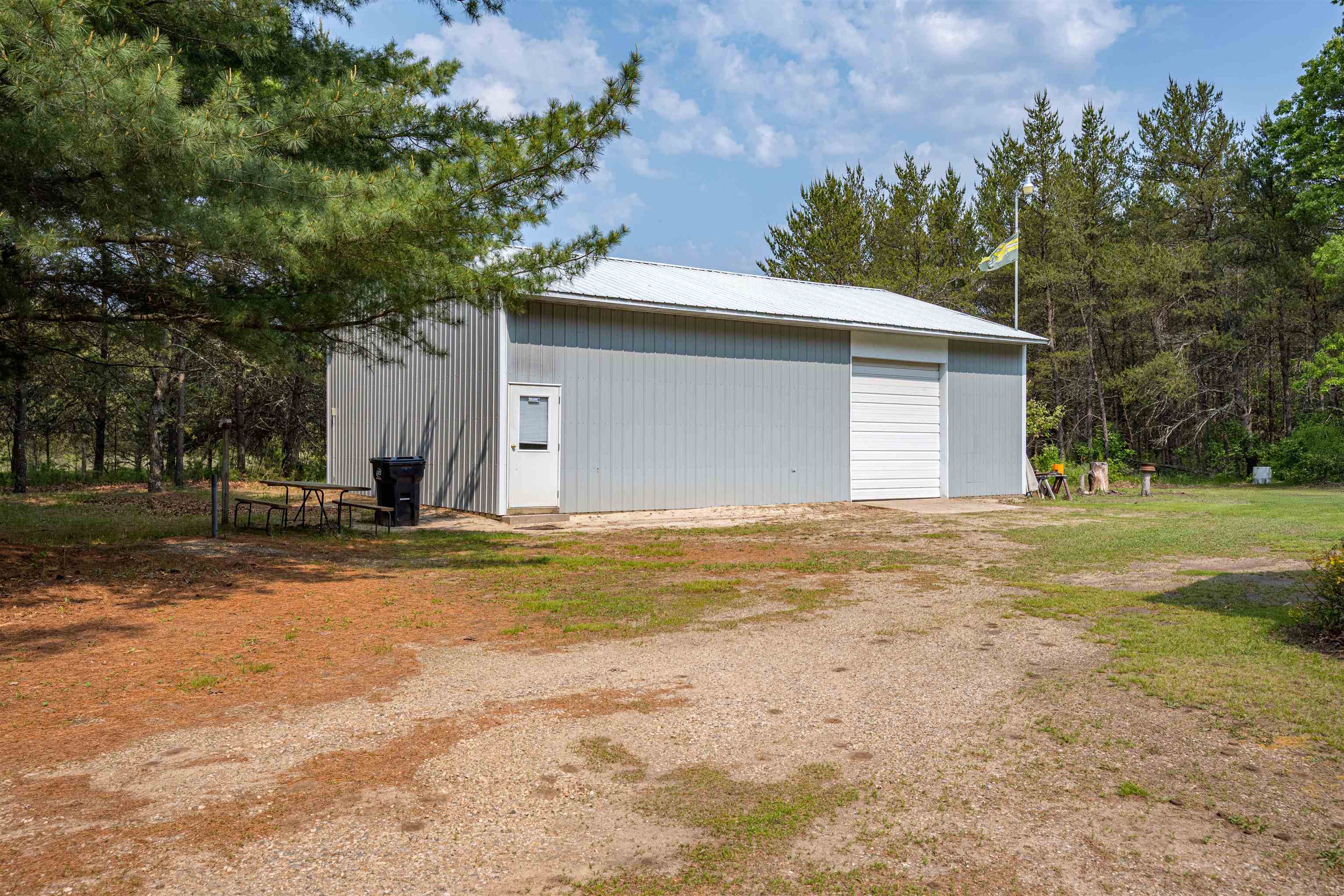 3046 10th Court