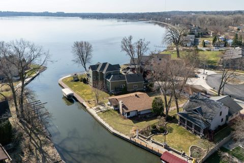 Photo of 2809 Dewey Court, Middleton, WI 53562 (MLS # 2019384)