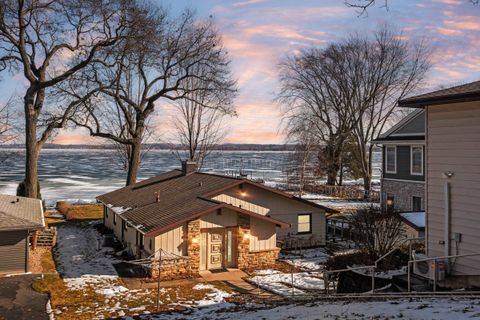 Photo of N4470 S Lakeshore Drive, Green Lake, WI 54941 (MLS # 2016655)