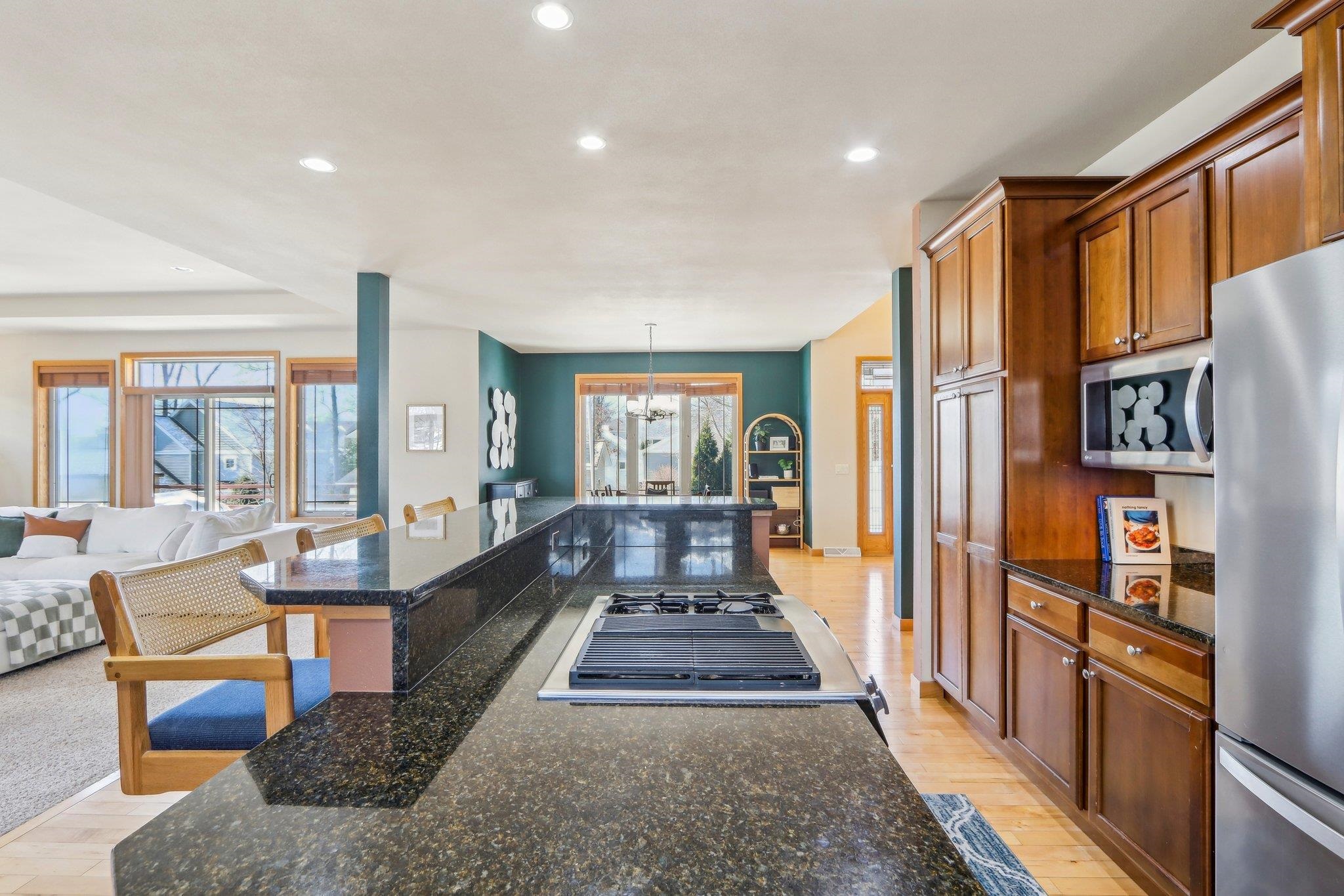 Madison, Wisconsin 53719, United States, 4 Bedrooms Bedrooms, ,3 BathroomsBathrooms,Residential,Active,87168