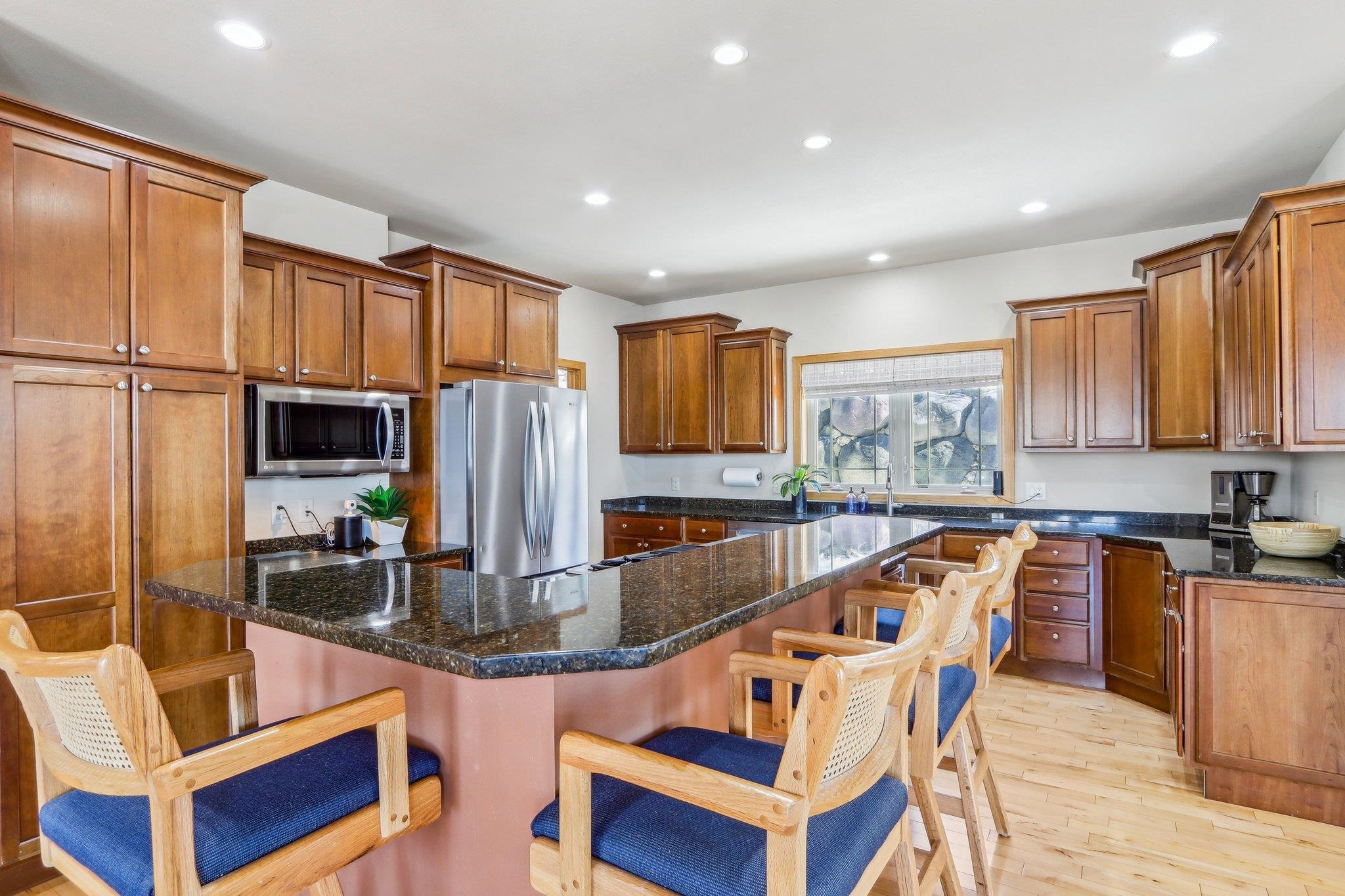 Madison, Wisconsin 53719, United States, 4 Bedrooms Bedrooms, ,3 BathroomsBathrooms,Residential,Active,87168