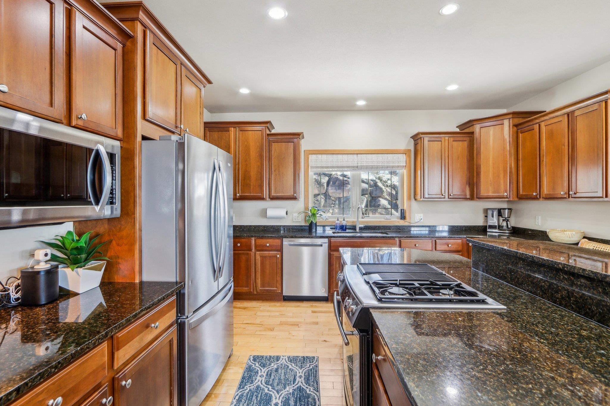 Madison, Wisconsin 53719, United States, 4 Bedrooms Bedrooms, ,3 BathroomsBathrooms,Residential,Active,87168