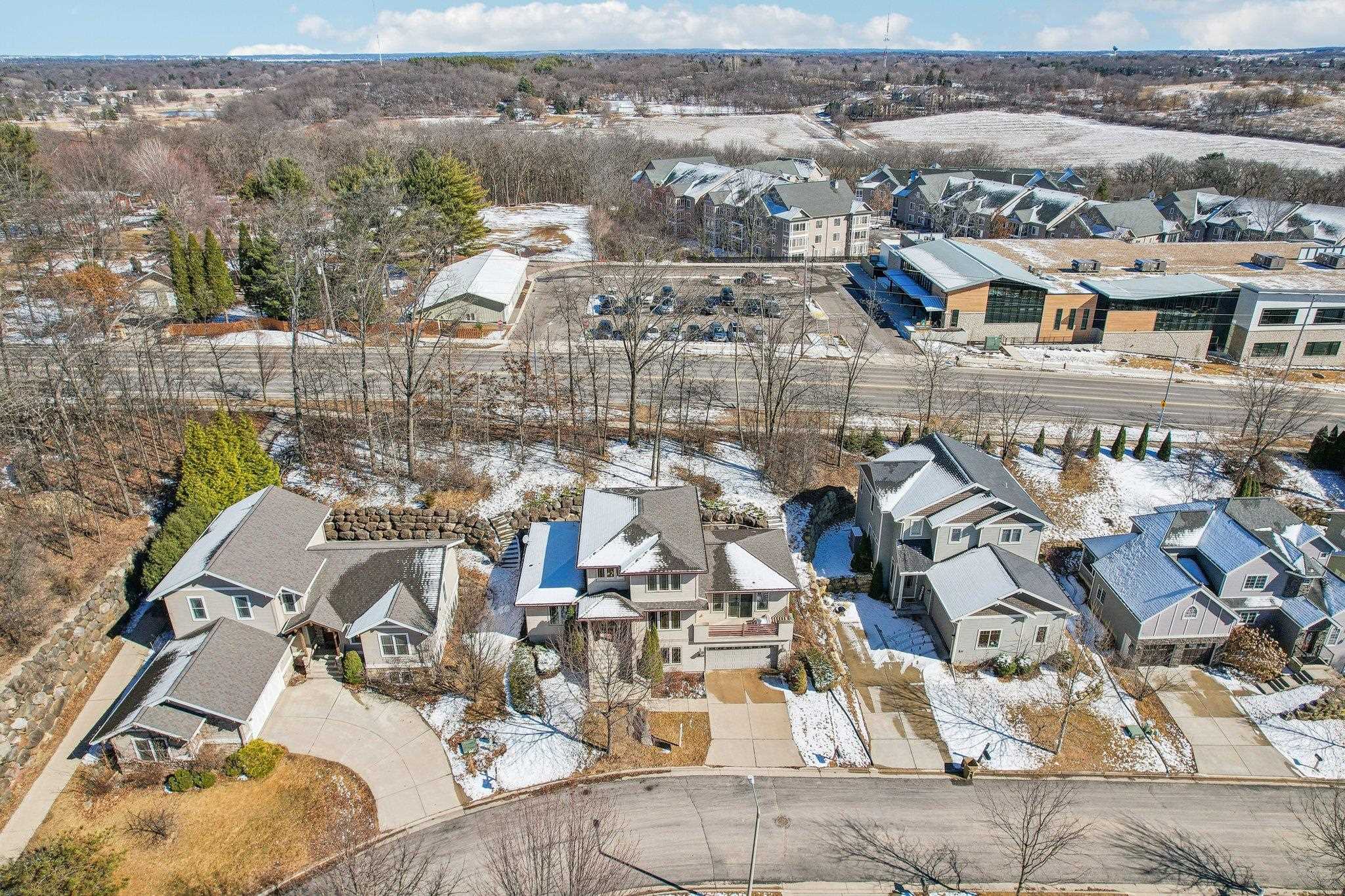 Madison, Wisconsin 53719, United States, 4 Bedrooms Bedrooms, ,3 BathroomsBathrooms,Residential,Active,87168