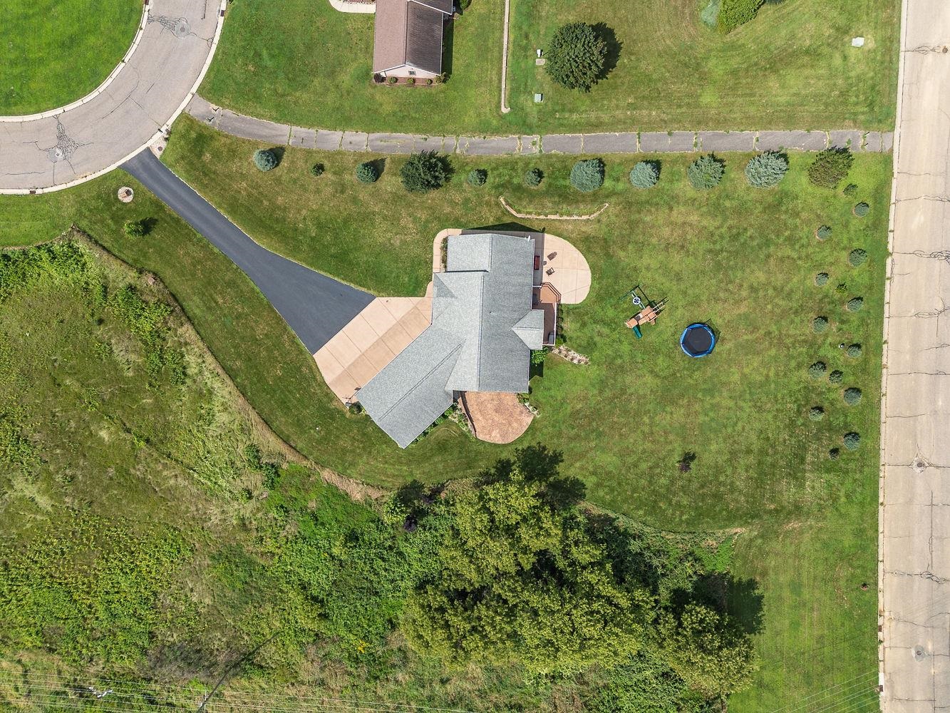 Hillsboro, Wisconsin 54634, United States, 5 Bedrooms Bedrooms, ,4 BathroomsBathrooms,Residential,Active,190994