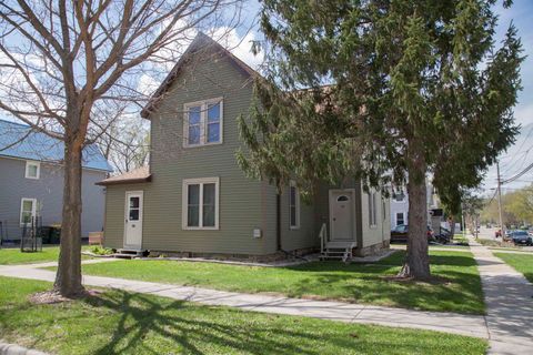 Photo of 886 N Central Avenue, Richland Center, WI 53581 (MLS # 2024010)