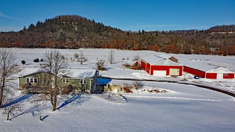 Photo of N3211 County Road G, Mauston, WI 53948 (MLS # 2013471)