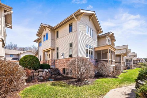 57 Wood Way, Fitchburg, WI 53711 - #: 1995894