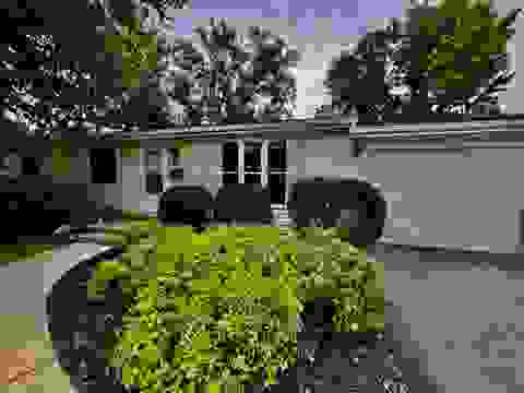 Photo of 402 South Street, Baraboo, WI 53913 (MLS # 2030606)