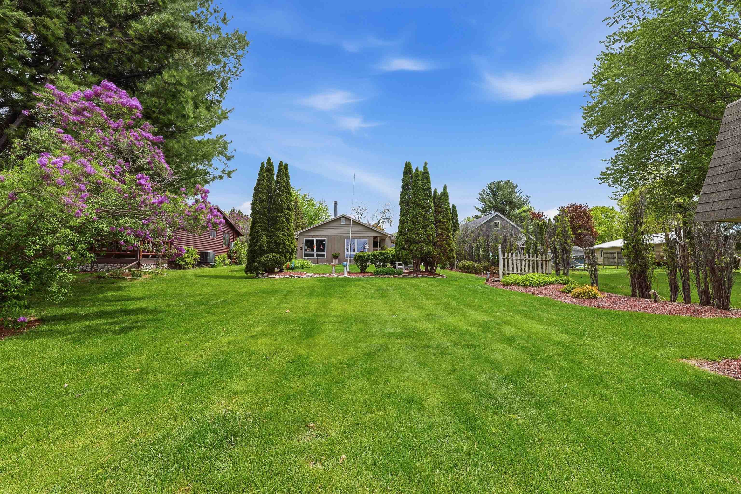 W10968 Glen Drive