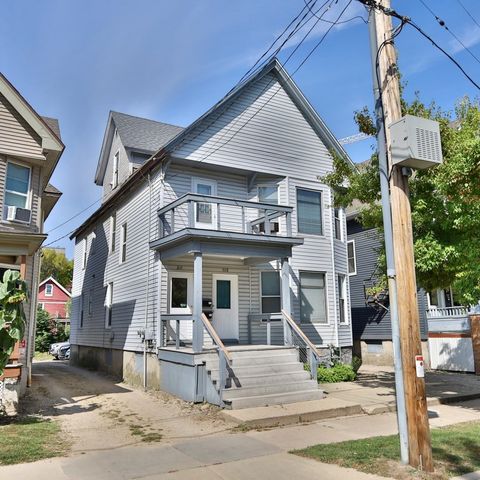 Photo of 508-510 W Mifflin Street, Madison, WI 53703 (MLS # 2010024)