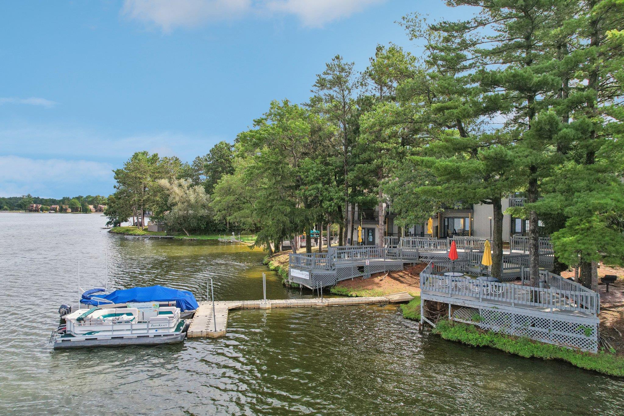 Wisconsin Dells, Wisconsin 53965, United States, 2 Bedrooms Bedrooms, ,2 BathroomsBathrooms,Residential,Active,45814