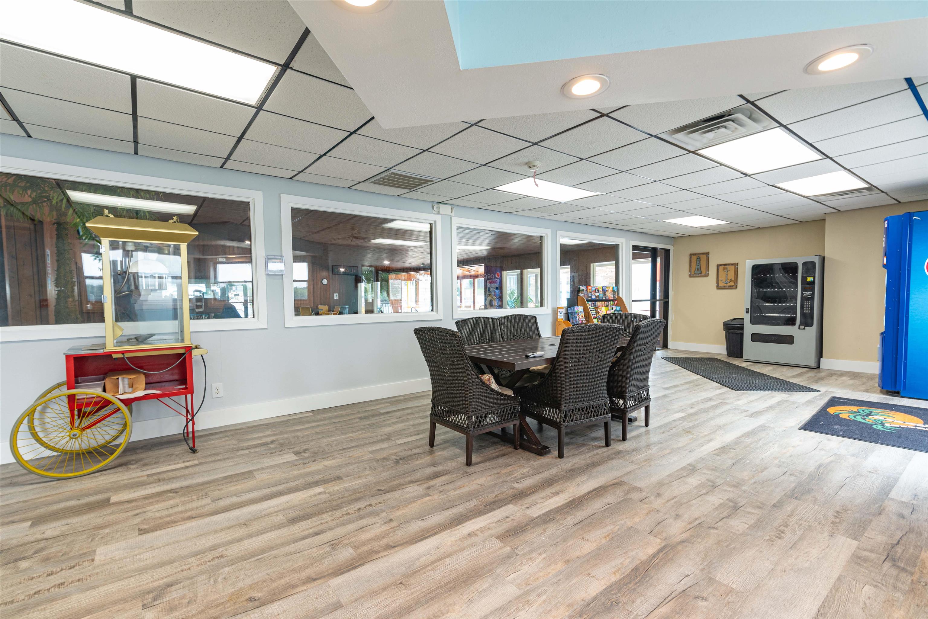 Wisconsin Dells, Wisconsin 53965, United States, 2 Bedrooms Bedrooms, ,2 BathroomsBathrooms,Residential,Active,45814