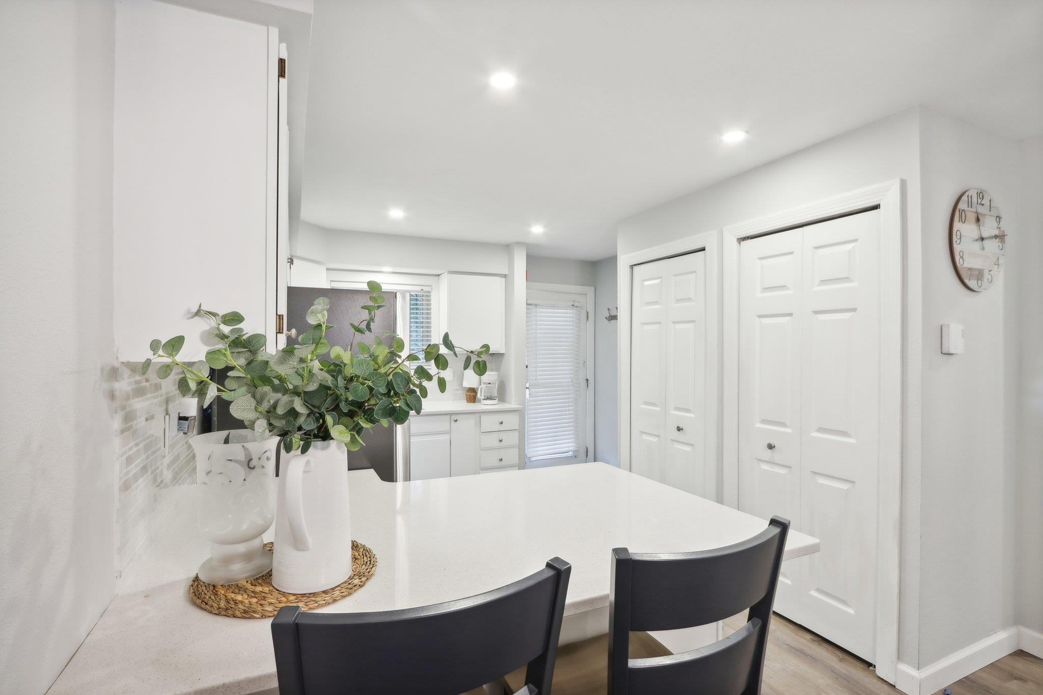 Wisconsin Dells, Wisconsin 53965, United States, 2 Bedrooms Bedrooms, ,2 BathroomsBathrooms,Residential,Active,45814